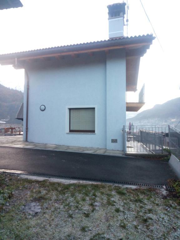 Casa Vacanze Chez Sapin 페니스 외부 사진